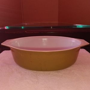Vintage Pyrex Dish